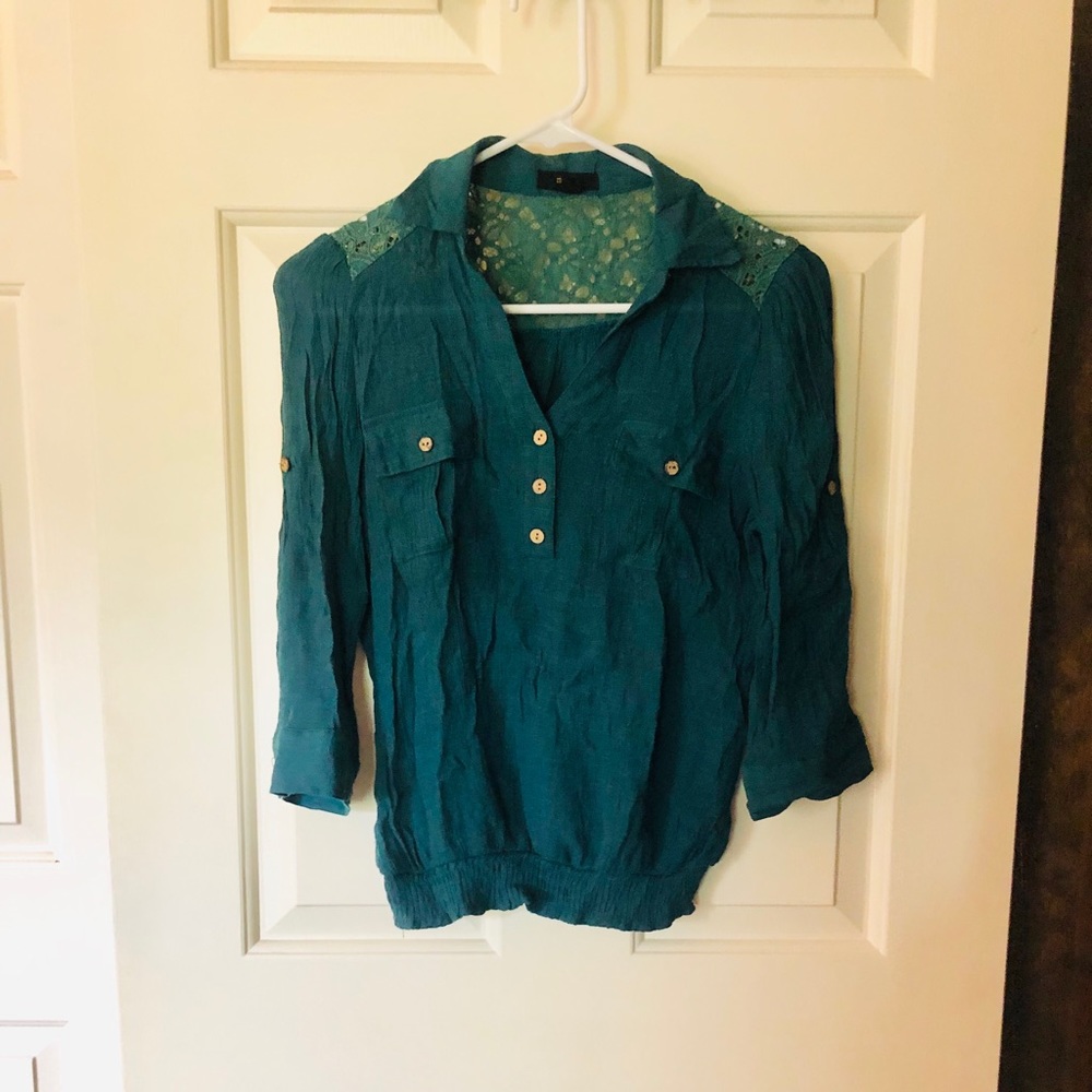 Mine Small Turquoise Crinkle Lace Top